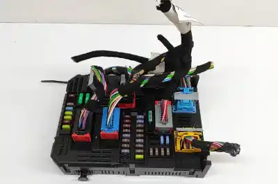 Pezzo di ricambio per auto di seconda mano SCATOLA RELÈ/FUSIBILI per CITROEN C5 AIRCROSS  Riferimenti OEM IAM 9832881380,28719742  
