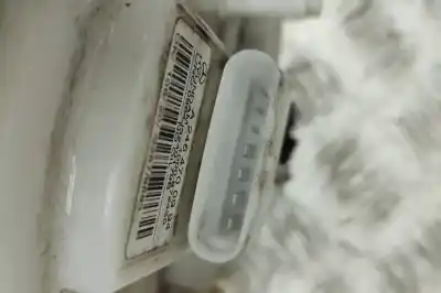 Peça sobressalente para automóvel em segunda mão bomba de combustivel por mercedes cla coupe c117 (2012-2019) referências oem iam a2464700994  