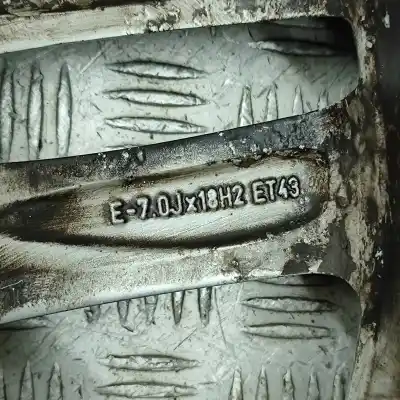 Peça sobressalente para automóvel em segunda mão jante por audi q3 8u (2011-2018) referências oem iam 8u0601025aa  