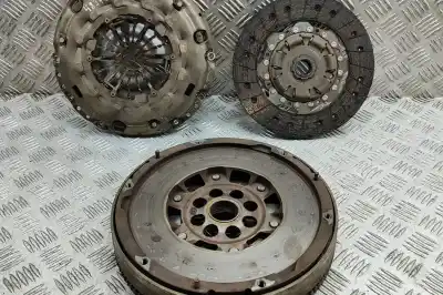 Pezzo di ricambio per auto di seconda mano KIT FRIZIONE per FORD S-MAX WA6  Riferimenti OEM IAM 324043010,124044510,415031810  