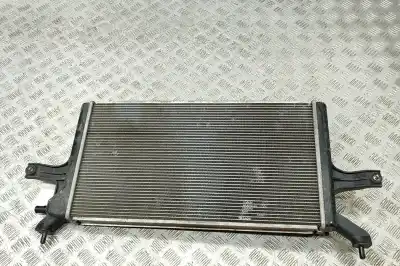 Pezzo di ricambio per auto di seconda mano radiatore olio per toyota hilux vii pick-up (_n1_, _n2_, _n3_) 2.5 d-4d (kun15, kun35) riferimenti oem iam tg422136-7200,16550-0e010  