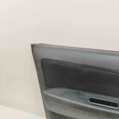 Second-hand car spare part left front door trim for toyota hilux vii pick-up (_n1_, _n2_, _n3_) 2.5 d-4d (kun15, kun35) oem iam references 67620-0k600,67778-0k020  