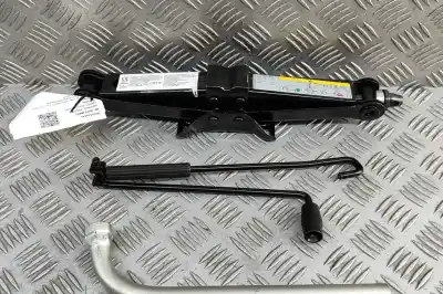 Pezzo di ricambio per auto di seconda mano Cric di sollevamento per VOLKSWAGEN GOLF VII 5G1, BQ1, BE1, BE2  Riferimenti OEM IAM 5G0601703,4D0012219A,5Q0011031D  