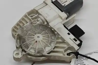 Pièce détachée automobile d'occasion MOTEUR LÈVE VITRE ARRIÈRE DROITE pour AUDI Q7 4L  Références OEM IAM 4L0959802B  