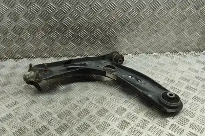 Pezzo di ricambio per auto di seconda mano BRACCIO SOSPENSIONE INFERIORE ANTERIORE DESTRO per AUDI A3 SPORTBACK 8VA, 8VF  Riferimenti OEM IAM 5Q0407152R  