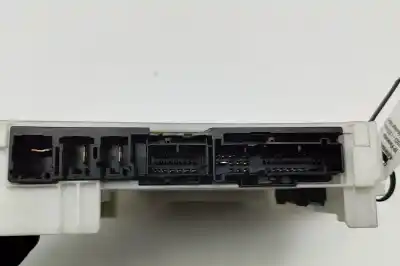 Pezzo di ricambio per auto di seconda mano modulo comfort per toyota c-hr _x2_, _h2_ (2023-..) off-road riferimenti oem iam 82730-10030  