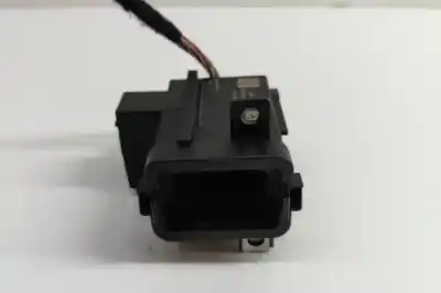 Автозапчастина б/у СТАРТЕР для AUDI Q5 (8RB)  Посилання на OEM IAM 8K0909131D,3330430104  