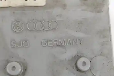 Peça sobressalente para automóvel em segunda mão luz interior por audi q7 4l (2006-2015) referências oem iam 4l0947135p,4f0951177  