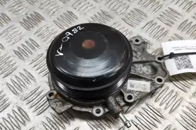 Peça sobressalente para automóvel em segunda mão BOMBA DE ÁGUA por MERCEDES-BENZ C W205 (2013-..) Sedan Referências OEM IAM A6512006001  