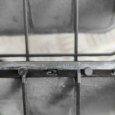 Peça sobressalente para automóvel em segunda mão grelha frontal por opel mokka (2020-..) off-road referências oem iam 9831031680  