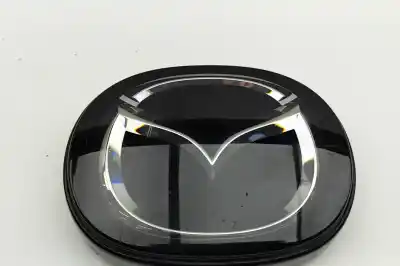Pezzo di ricambio per auto di seconda mano EMBLEMA per MAZDA CX-5 KF (2016-..) Off-road Riferimenti OEM IAM K69A-51-730,KSD550721  
