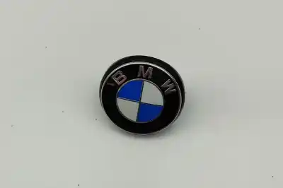 Pezzo di ricambio per auto di seconda mano EMBLEMA per BMW 2 GRAN COUPE F44 (2019-..) Coupe Riferimenti OEM IAM 8118707,165234  