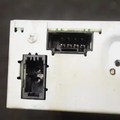 Pezzo di ricambio per auto di seconda mano impianto audio / radio cd per audi a8 d3 4e2, 4e8 (2002-2010) riferimenti oem iam 4e0910110l  