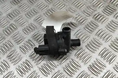 Pièce détachée automobile d'occasion POMPE À EAU pour MERCEDES-BENZ SLK R171 (2004-2011) Références OEM IAM A1718350064  