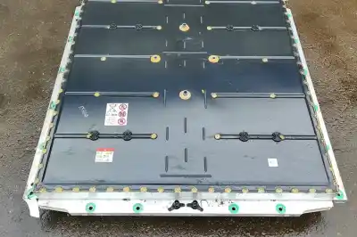 Pezzo di ricambio per auto di seconda mano Batteria per AUDI Q4 SUV F4B (2020-..) Off-road Riferimenti OEM IAM 1EA804841AA  