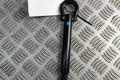 Pièce détachée automobile d'occasion Dispositif D'attelage De Remorque pour TOYOTA YARIS CROSS MXP_ (2020-..) Off-road Références OEM IAM 51960-0D270  