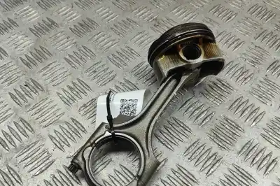 Peça sobressalente para automóvel em segunda mão PISTÃO por VOLVO XC40 536 (2017-..) Off-road Referências OEM IAM 32298424,31401957  