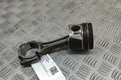 Pezzo di ricambio per auto di seconda mano PISTONE per VOLKSWAGEN PASSAT CC 357 (2008-2012) Riferimenti OEM IAM 038105401J,03L107065S  