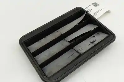 Автозапчасти б/у ПЕРЕДНЯЯ РЕШЕТКА за BMW 3 G20, G28 (2018-..) Sedan ссылки OEM IAM 9176945  