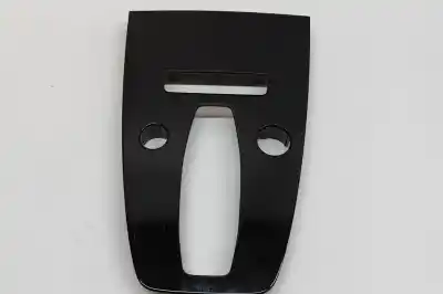 Pezzo di ricambio per auto di seconda mano CONSOLE CENTRALE per AUDI Q4 SUV F4B (2020-..) Off-road Riferimenti OEM IAM 89A864261A  