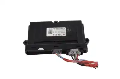 Gebrauchtes Autoersatzteil HANDBREMSSTEUERGERÄT FESTSTELLBREMSE zum TESLA MODEL S (2012-..) Hatchback OEM-IAM-Referenzen 1007618-00-J  