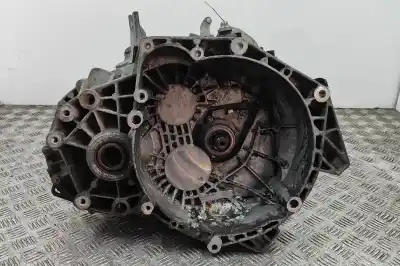 İkinci el araba yedek parçası VITES KUTUSU için OPEL INSIGNIA A SEDAN G09 (2008-2017) OEM IAM referansları 55561696,F40  