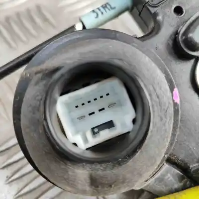 Автозапчастина б/у замок дверей заднього лівого для toyota hilux vii pick-up _n1_, _n2_, _n3_ (2004-..) pick-up посилання на oem iam 69060-0k040  