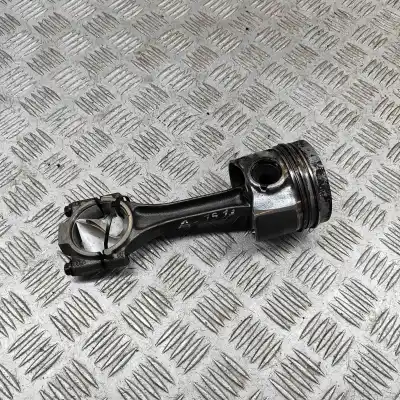 Second-hand car spare part PISTON for VOLKSWAGEN PASSAT VARIANT B8 3G5  OEM IAM references 04L107065D,03L105401A  