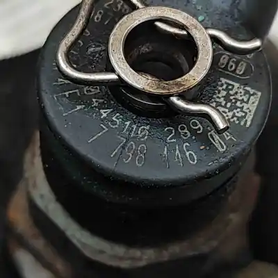 Second-hand car spare part injector for bmw 1 e87 (2003-2013) hatchback oem iam references 7798446,0445110289  