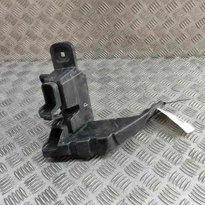 Peça sobressalente para automóvel em segunda mão Suporte Do Para-choque Traseiro Esquerdo por JAGUAR I-PACE X590 (2018-..) Off-road Referências OEM IAM J9D3-17B933-A  