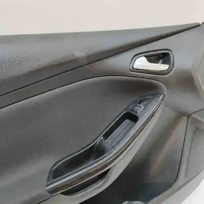Peça sobressalente para automóvel em segunda mão forra / revestimento da porta dianteira esquerda por ford focus iii (2010-2020) referências oem iam bm51-a23943-jv  