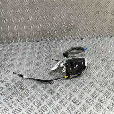 Pezzo di ricambio per auto di seconda mano serratura porta anteriore destra per audi a1 8x1, 8xk (2010-2018) riferimenti oem iam 8j2837016e  