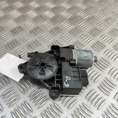Peça sobressalente para automóvel em segunda mão Motor Elevador Vidro Traseiro Direito por SKODA KAROQ NU7 (2017-..) Off-road Referências OEM IAM 5Q0959408E  