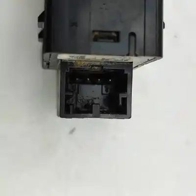 Peça sobressalente para automóvel em segunda mão botão / interruptor elevador vidro traseiro esquerdo por audi q2 ga (2016-..) off-road referências oem iam 8v0959855c  