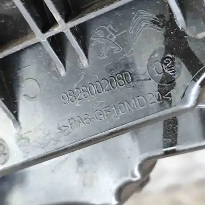 Pezzo di ricambio per auto di seconda mano supporto filtro aria per peugeot 5008 ii mc, mj, mr, m4 (2017-..) off-road riferimenti oem iam 9828002080  