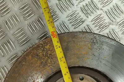 Pezzo di ricambio per auto di seconda mano disco freno anteriore per citroen jumpy iii van (2018-..) commercial riferimenti oem iam 1647883380  