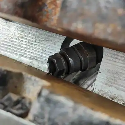 Pezzo di ricambio per auto di seconda mano pinza freno anteriore destra per audi q2 ga (2016-..) off-road riferimenti oem iam 8v0615124  