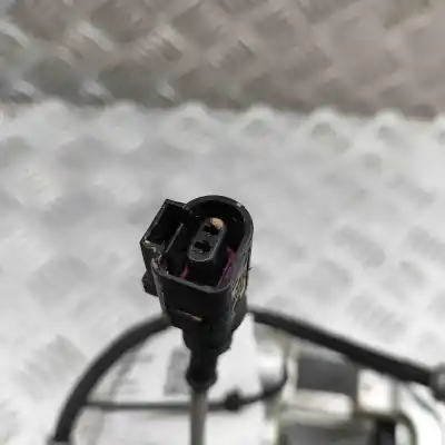 Pezzo di ricambio per auto di seconda mano pinza freno anteriore destra per audi q2 ga (2016-..) off-road riferimenti oem iam 8v0615124  