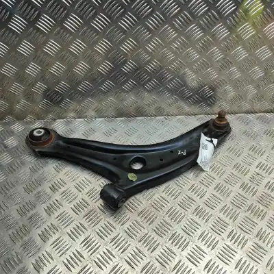 Tweedehands auto-onderdeel linker onderste ophang arm voor ford puma j2k, cf7 (2019-..) hatchback oem iam-referenties l1tc-3051-ab  