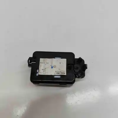 Автозапчастина б/у внутрішне світло для tesla model s (2012-..) hatchback посилання на oem iam 1-inj-1059-000  