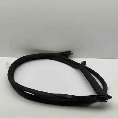 Pezzo di ricambio per auto di seconda mano gomma contorno porta per audi a5 f53 (2016-..) coupe riferimenti oem iam 8w6831708  