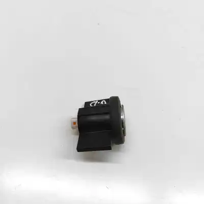 Pezzo di ricambio per auto di seconda mano interruttore per tesla model x (2013-..) hatchback riferimenti oem iam 1074114-00-b  