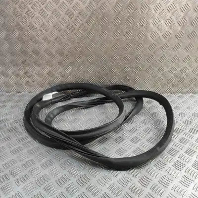 Pezzo di ricambio per auto di seconda mano gomma contorno porta per tesla model s (2012-..) hatchback riferimenti oem iam 6009582-00-f  