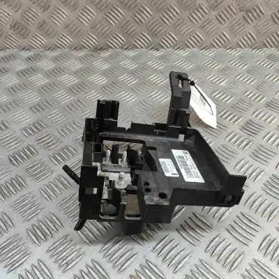 Second-hand car spare part fuse box unit for ford puma j2k, cf7 (2019-..) hatchback oem iam references h1bt-14a094-ag  