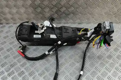 Pièce détachée automobile d'occasion boîtes à fusibles pour ford tourneo custom minibus / passenger (2012-..) minibus / passenger références oem iam gk2t-14b144-ga,jk2t-15k857-ja  
