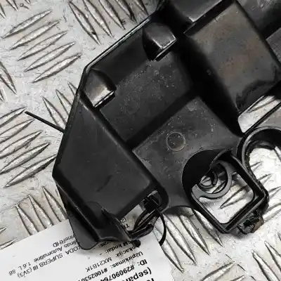 Pezzo di ricambio per auto di seconda mano decanter olio per skoda superb iii 3v3 (2015-..) hatchback riferimenti oem iam 04l103623f  