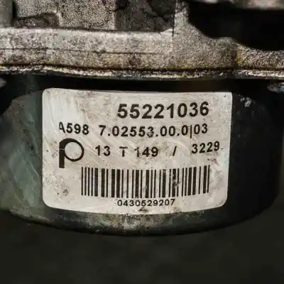 Автозапчастина б/у галмумний депресор / вакуумний насос для opel corsa d (2006-2015) посилання на oem iam 55221036  