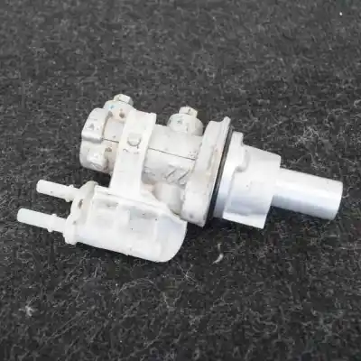 Second-hand car spare part wheel brake cylinder for opel corsa d (2006-2015) oem iam references 0204254463  