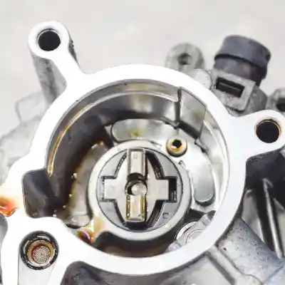 Pezzo di ricambio per auto di seconda mano depressore freni / pompa del vuoto per audi a4 8k2, b8 (2007-2015) riferimenti oem iam 06l145100b  