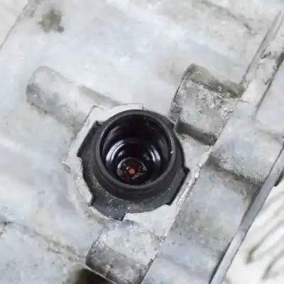 Peça sobressalente para automóvel em segunda mão depressor de travões / bomba de vácuo por audi a3 limousine 8vs, 8vm (2013-2020) referências oem iam 06l145100b  